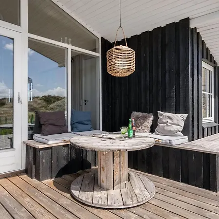 Driss - 500m From The Sea By Interhome
